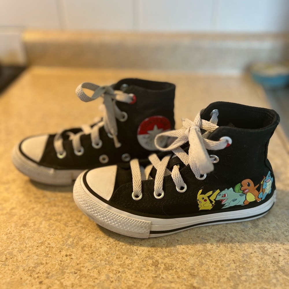 Kids Pokémon converse
